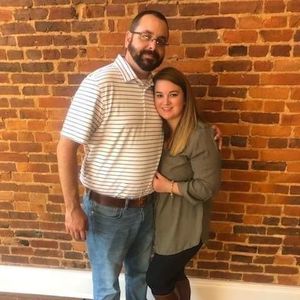 Meet your Posher, Linzy